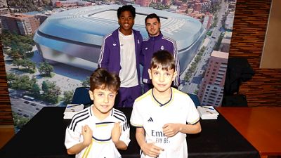 Brahim and Endrick meet fans in Castellón