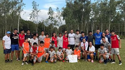 Formación para entrenadores de la escuela de la Fundación en Paraguay