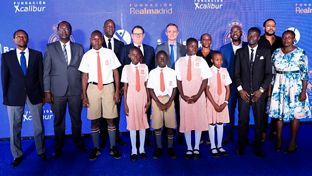 Fundación Xcalibur, Fundación Real Madrid e I&M Bank se unen por la escuela sociodeportiva en Uganda