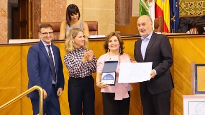 La Fundación Real Madrid recibe el Premio Paloma de Plata por su compromiso con los valores del deporte