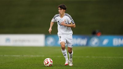 Once inicial del Real Madrid frente al Yeclano
