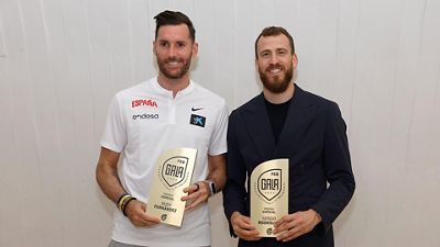 Rudy and Sergio Rodríguez honoured with the Spanish Basketball Federation Special Award