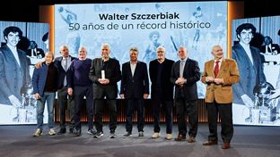 Homenaje a Walter Szczerbiak: se cumplen 50 años de su récord de 65 puntos en un partido de Liga