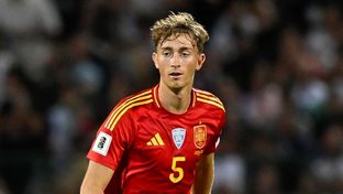 0-6: Huijsen, titular en la goleada de España