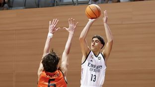 98-75: Victoria en la primera jornada de la Liga U