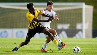 1-2: Under-19s lose with final kick of the game