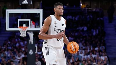 تافاريس يتجاوز 600 تصدي مع ريال مدريد في الدوري