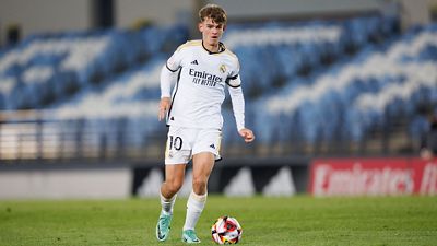 Once inicial del Castilla ante el Intercity