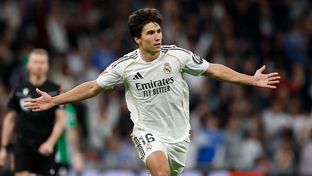 5-1: Goleada y ‘hat-trick’ de Gonzalo en el primer partido del año