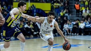 69-74: Gran victoria del Madrid en Estambul