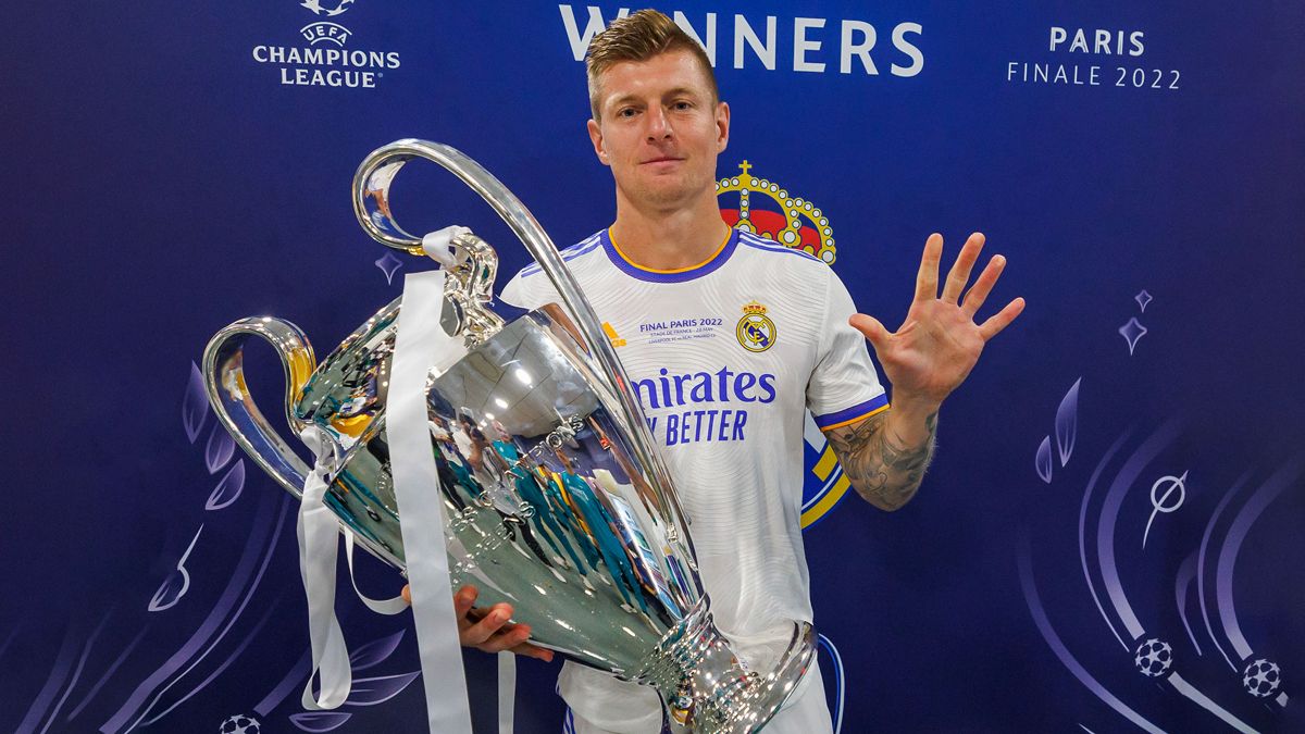 ND-KROOS-2022_KROOS-VESTUARIO-