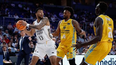 Almansa debuta en partido oficial con el Real Madrid