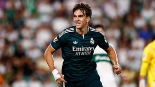 Carlos Espí: “Intento ayudar al equipo como sea y estoy muy feliz”