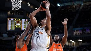  83-74: ريال مدريد يودع العام بالفوز الـ 11 توالياً