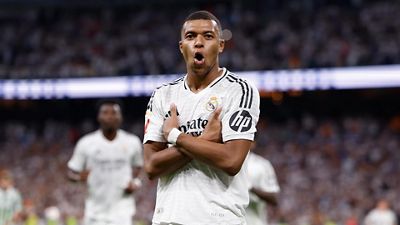 Doblete de Mbappé y triunfo contra el Betis