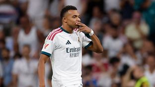 Mbappé abrió y cerró el triunfo ante el Rayo