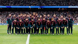 Under-20 Intercontinental Cup champions present the title at the Bernabéu
