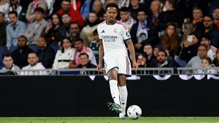 La vuelta de Militão 180 días después