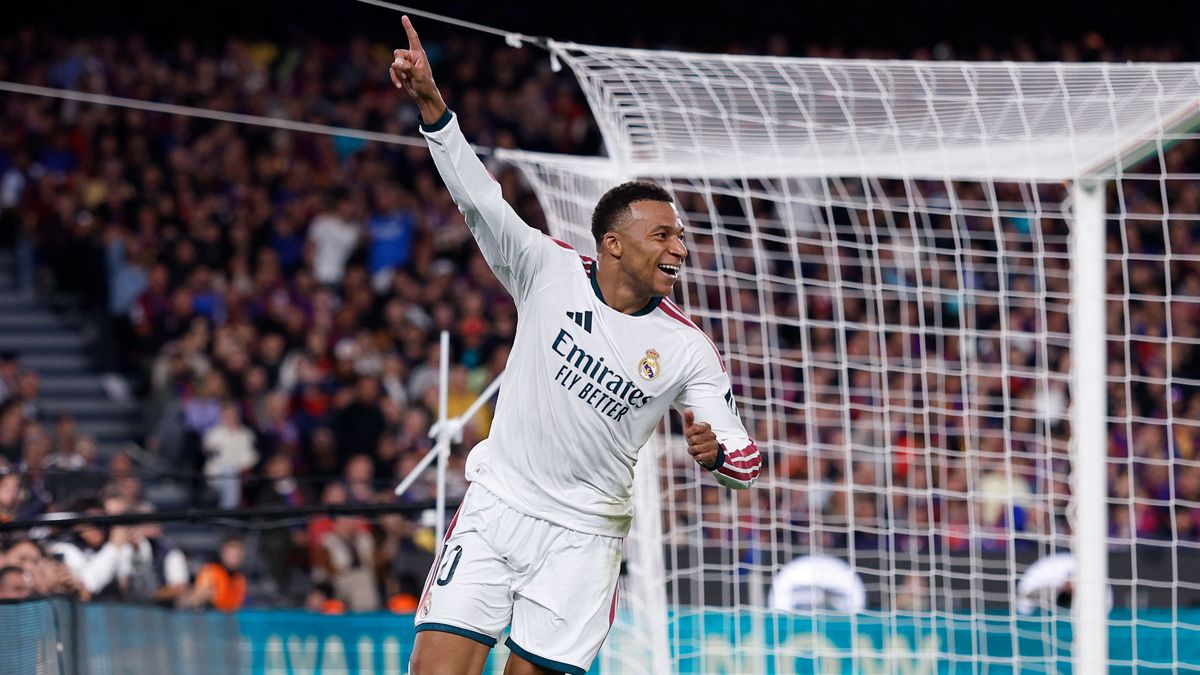 Kylian Mbappe cetak gol ke-100