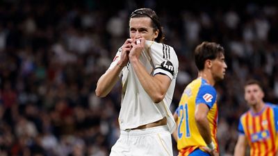 Carreras, dos golazos en dos partidos ante el Valencia