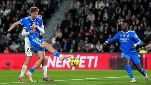 Así marcó Huijsen su primer gol como madridista