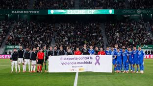 El Real Madrid y el Elche se suman a la campaña contra la violencia machista