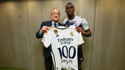 Mendy alcanza los 100 encuentros de Liga como madridista