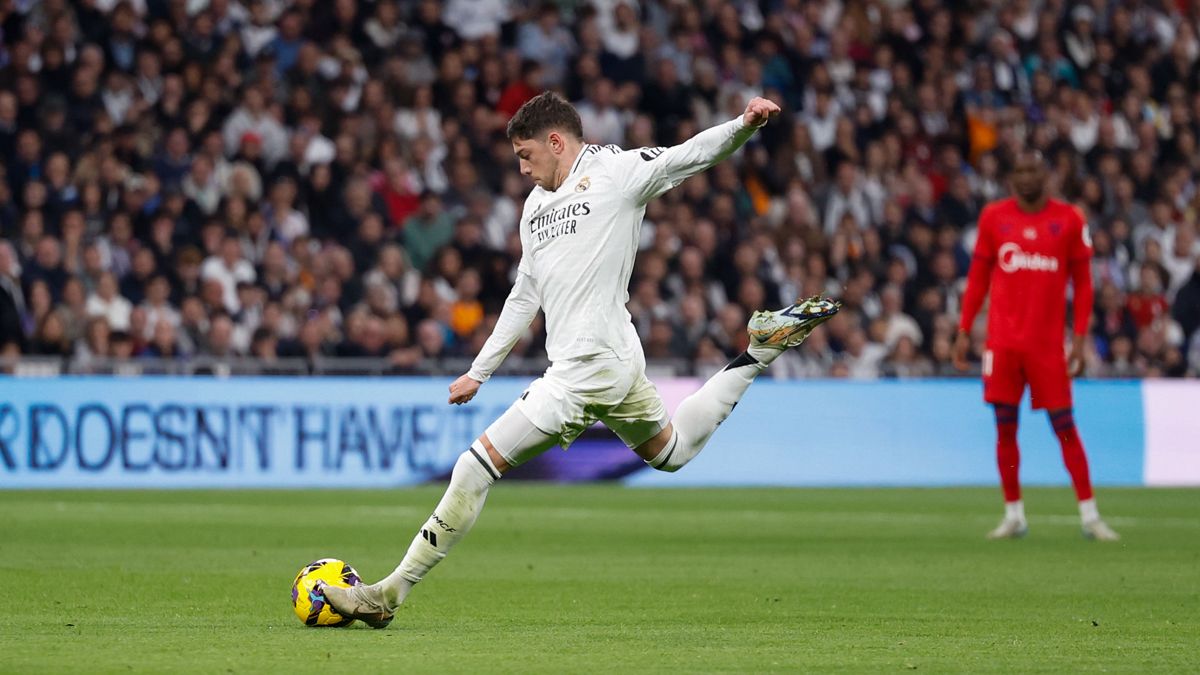 Real Madrid 23/24アウェイ バルベルデ Player Edition] Real Madrid