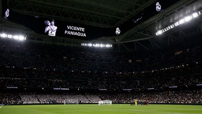Minuto de silencio en el Bernabéu por Vicente Paniagua