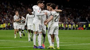 4-1: Un golazo de Güler desde su campo corona la victoria ante el Elche 