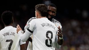 4-1: Un golazo de Güler desde su campo corona la victoria ante el Elche 