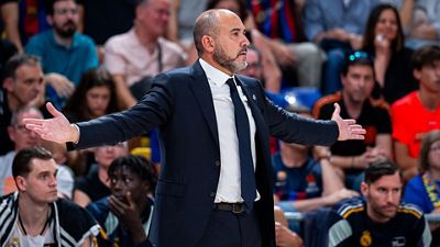 Chus Mateo: “We produced a good performance and a good series”