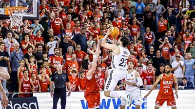 Real Madrid pick up their 20th league win on the bounce