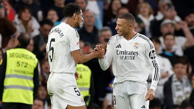 Victoire avec un doublé de Mbappé