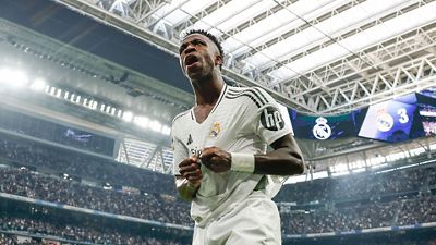 Goleada com 'hat-trick' de Vini Jr.