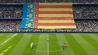 El Santiago Bernabéu recordó en la Liga a las víctimas de la DANA