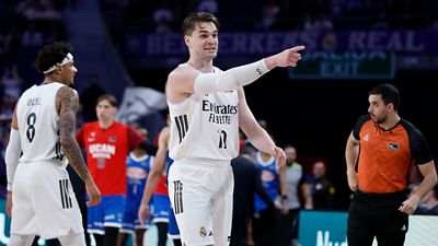 Hezonja: "Es un orgullo hacerlo con esta camiseta y con mis compañeros”