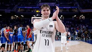 Hezonja: "Es un orgullo hacerlo con esta camiseta y con mis compañeros”