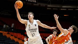 85-107: Remontada y primera victoria a domicilio en la Liga U