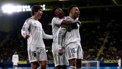 Victoria ante el Villarreal con doblete de Mbappé