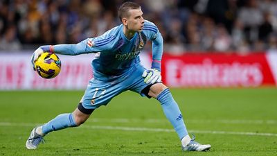 Lunin, baja de última hora en la convocatoria