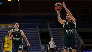 99-113: El Madrid vence al Maccabi con récord de triples en la Euroliga