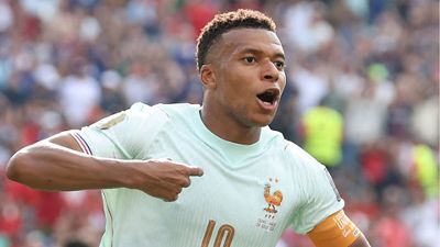 2-0: Francia se clasifica para las semifinales con un golazo de Mbappé