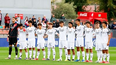 Minuto de silencio en el Atlético B-Castilla