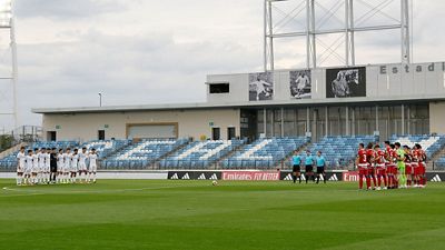 Minuto de silencio en memoria de César Luis Menotti