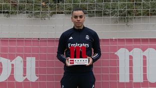 Misa, Jugadora Cinco Estrellas Mahou de noviembre