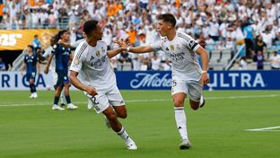 2-0 to Madrid: cross from Trent, Gonzalo lets it run, and Güler scores with his right foot