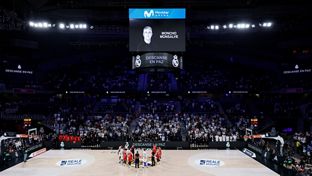 Minuto de silencio por Moncho Monsalve