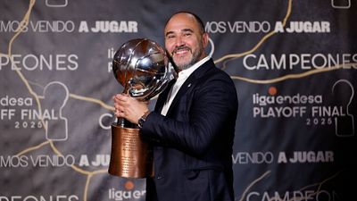 Chus Mateo: "Me alegra poder devolver a este club todo lo que me ha dado"