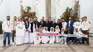 Encuentro de peñas en Doha